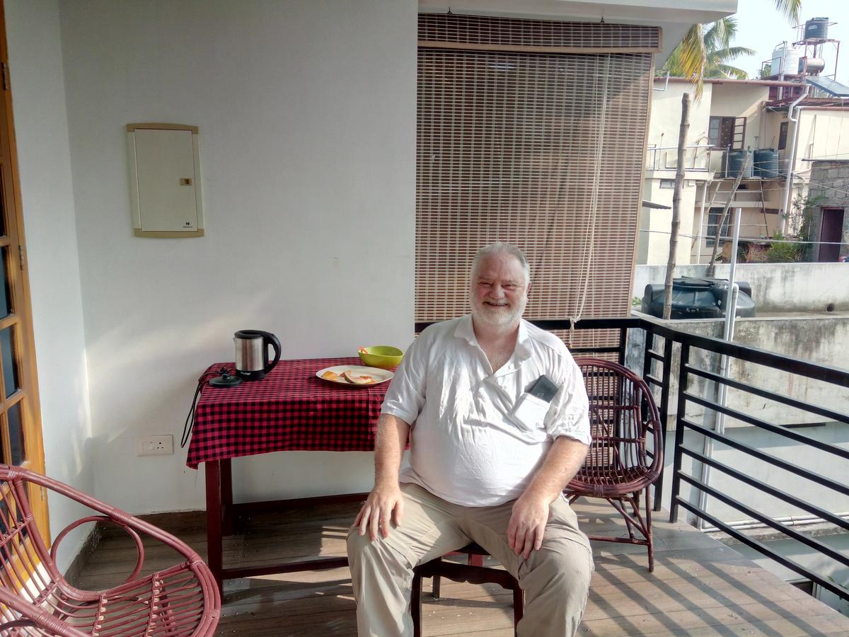 Cukoos Nest Apartment Kochi Exterior photo